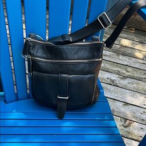 Classic Roots  Black Leather Crossbody Bag new